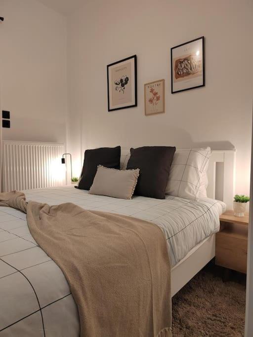 Ferienwohnung Cosy House With Garden Volos Exterior foto